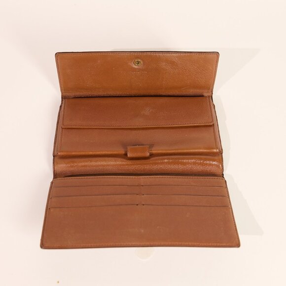 Louis Vuitton Monogram International Wallet - Picture 2 of 11